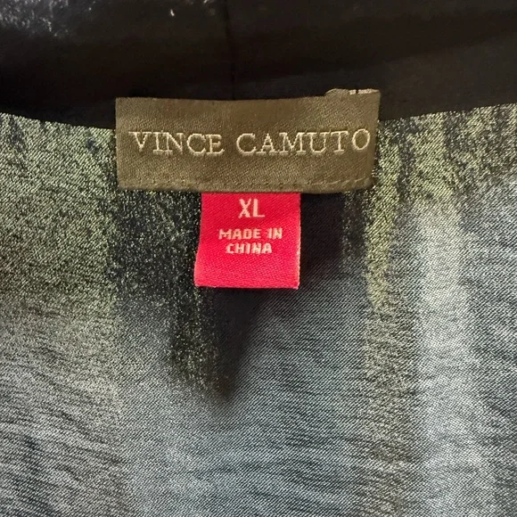 ⚠️ Closet Clean Out Vince Camuto Deep Blue Tank Top - Picture 2 of 3